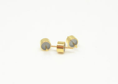 Gold Plated Glass To Metal Seal Connectors Single Pin 50Ohm RF Feedthroughs JM2516N